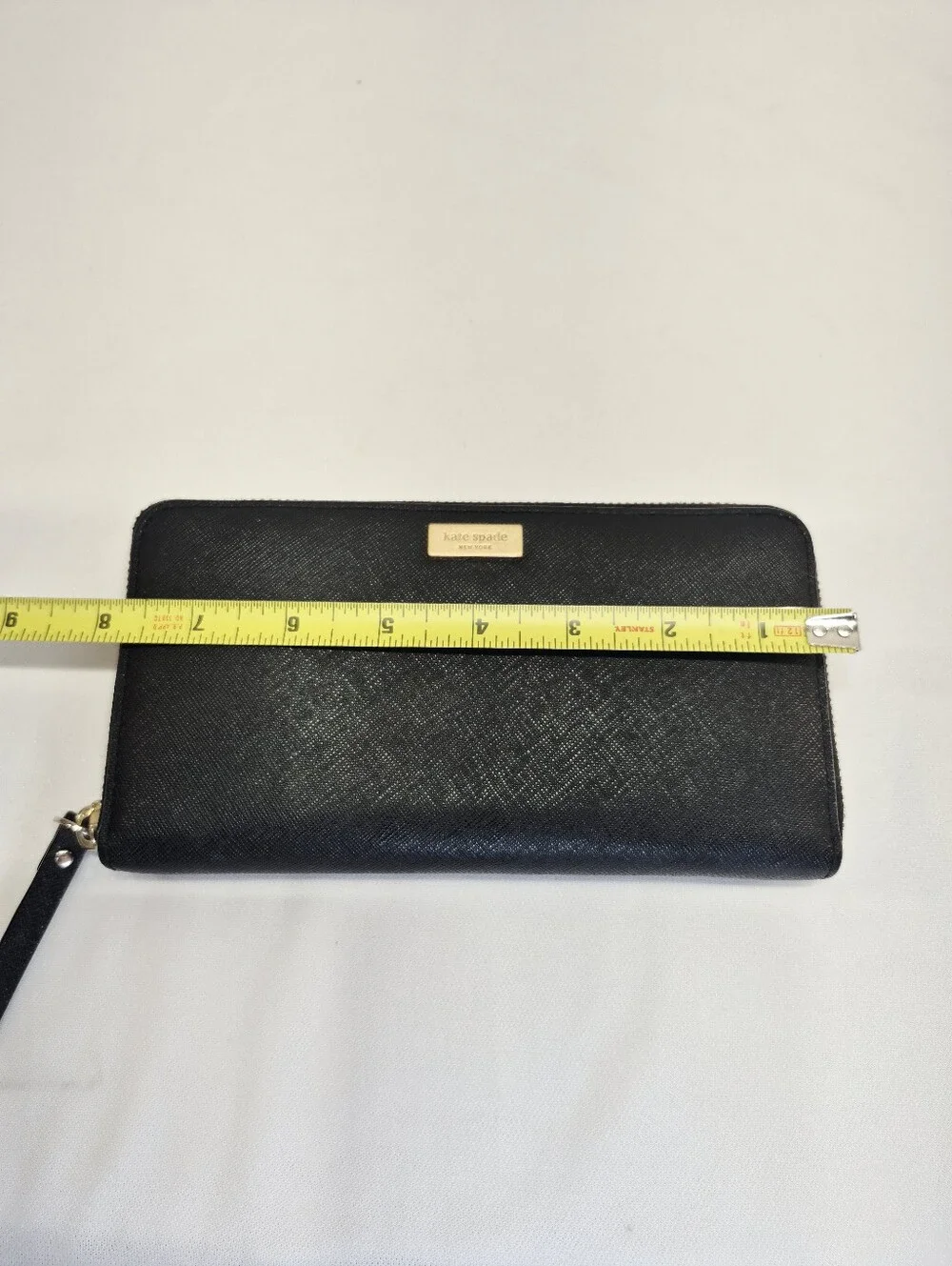 KATE SPADE Laurel Way Neda Saffiano Leather Large Black Ziparound Wallet
